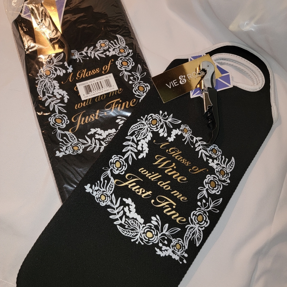 Vie & Rose Reusable Wine Bag w/ Corkscrew